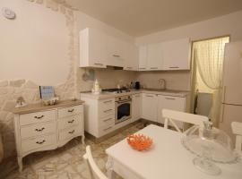 Casa Sole e Mare, hotel in Mola di Bari