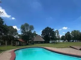 Vaal Haven - riverside getaway