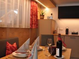 Hotel Maroi, hotel a Wald am Arlberg