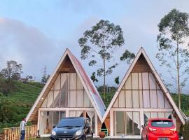 Alas Tegal villa cabin syariah, hotel em Wonosobo