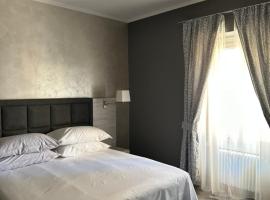 Primafila Premium Guest House, guest house in Sanremo