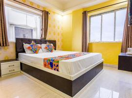 Hotel Anshika Inn New Town Kolkata - Couple Friendly، فندق في Thākurdwari