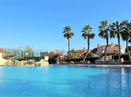 Stunning Duplex with Sea Views, hotel em Gran Alacant