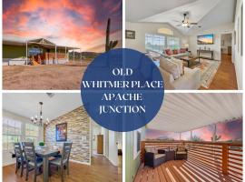 Old Whitmer Place Apache Junction home, hotel em Apache Junction