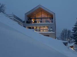 Omaela Apartments, appart'hôtel à Sankt Anton am Arlberg
