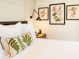 Downtown Luxury Farmhouse Apartment #2