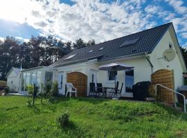 Ferienhaus Köhler Am Achterwasser incl Bootsvermietung, vacation home in Lütow