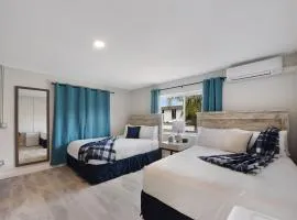 Palm Cove Motel