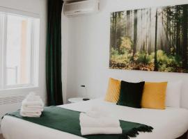 Suite 205 - Destination Mont-Orford, cottage ở Magog-Orford