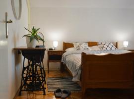 Apartment Ematours, hotel in Požega