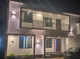 UnnisHome, hotel a Adūr