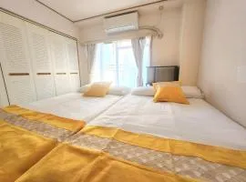 8min walk from Namba Station for 4 people gran704
