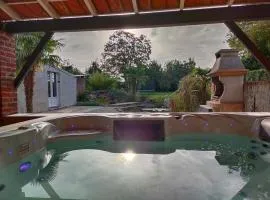 La maison aux escargots *Jacuzzi*