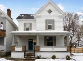 Housepitality - The Mint Julep House, holiday rental in Columbus