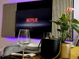 Penthouse, Sonnenbalkon, Netflix