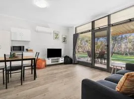 Riversands Rest Accommodation Paringa - Coobah Cottage