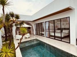 Alys Villa Cempaka Private Pool, viešbutis su vietomis automobiliams mieste Kuantanas
