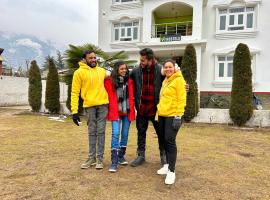 Whostels Srinagar, hotel in Srinagar