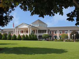 The Inn and Spa at East Wind, hotel v destinaci Wading River