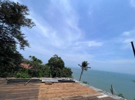 The mountain Sea View, bed and breakfast en Vung Tau