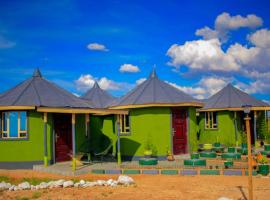 Amanya 3-Bedroom Hut Amboseli, hotel i Amboseli