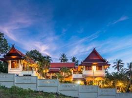 Baan Suvarnabhumi Villa entire 5 beds private pool on hill side，位于苏梅岛的酒店