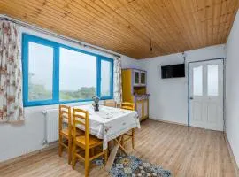 Melaanian Vintage - Guest House, Ecotourism Complex