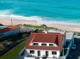 AG Casa Arnados,1ª linea de playa Razo con jardín