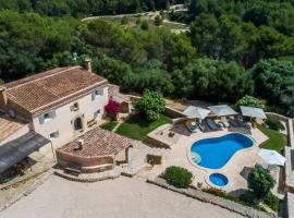 Finca Can Roig, vacation home in Es Carritxo