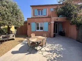 Maison rénovée avec jardin et climatisation, proche vignes - FR-1-726-28