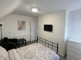 Opal - Executive London Flat، شقة في South Norwood