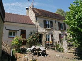 Gite du Colombier, self catering accommodation in Santeuil