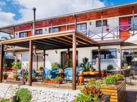 Hostal Almares, hotel di Pichilemu