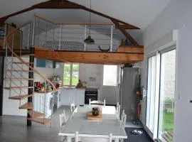 Joinville : Grange entièrement rénovée style loft.