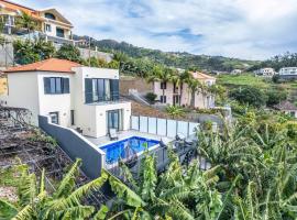 Blue Ocean Villa, cabaña o casa de campo en Ponta do Sol