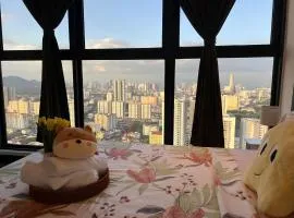 Urban Suites L l 6pax 2R2B l SeaView &CityView l Georgetown