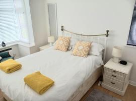 1 Bed Bognor Apartment 300 yrds from beach, готель у місті Богнор-Риджис