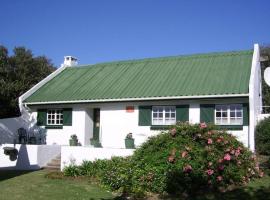 Enchanting cottage, Little Arniston Kaysers Beach, Ferienhaus in Kayserʼs Beach