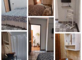 Viesnīca SUITE A&F Habitación con baño privado pilsētā Sanfernando de Valje de Katamarka