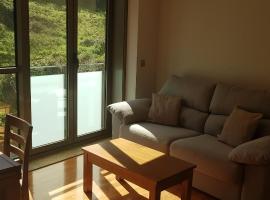 Centro Viveiro, hotel u gradu Viveiro