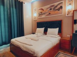 golden palace down town، فندق في Downtown Cairo، القاهرة