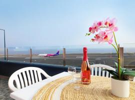 GATEONE AL Airport View House, budgethotel i Machico