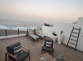 Playa del Hombre Deluxe Luxury Apartments, hotel barato en Playa del Hombre
