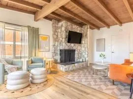Steps to Beach Manhattan Beach 2 Bedroom Parking