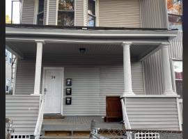 Cozy Getaway Room, séjour chez l'habitant à Newark