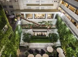 Rex Hotel