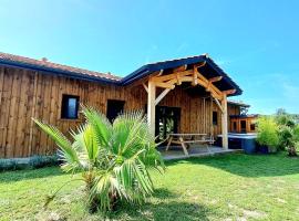 Les Bord'Océanes Sauna & Spa Villa Marensine et Villa Oyat, hotel com estacionamento em Vielle-Saint-Girons