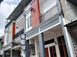 Ador 46 Homestay Syariah & Kost