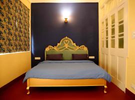 Beautiful Heritage Home walking to Park Street, allotjament amb cuina a Calcuta