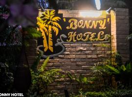 Bonny Hotel 4 Floors No Elevator, hotel v Lamai Beach